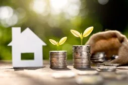 Ganar dinero en casa cuidando niños: guía para empezar